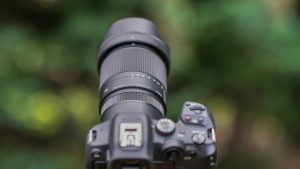 Камера Canon з об'єктивом Sigma 16-300mm