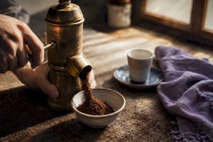 для заварювання в турці підходить лише дрібний помел